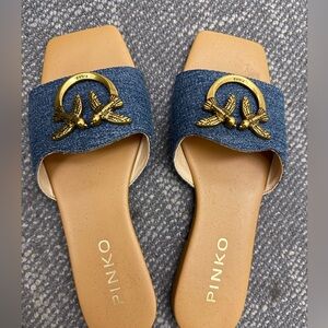 Excellent condition sandals size 38